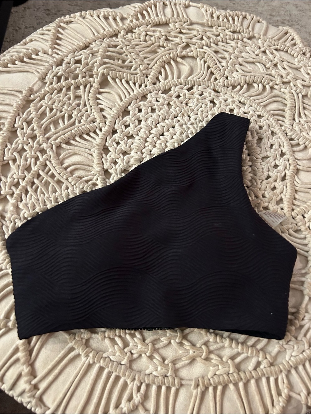 CALIA by Carrie Underwood Black One-Shoulder Textured Crop Top